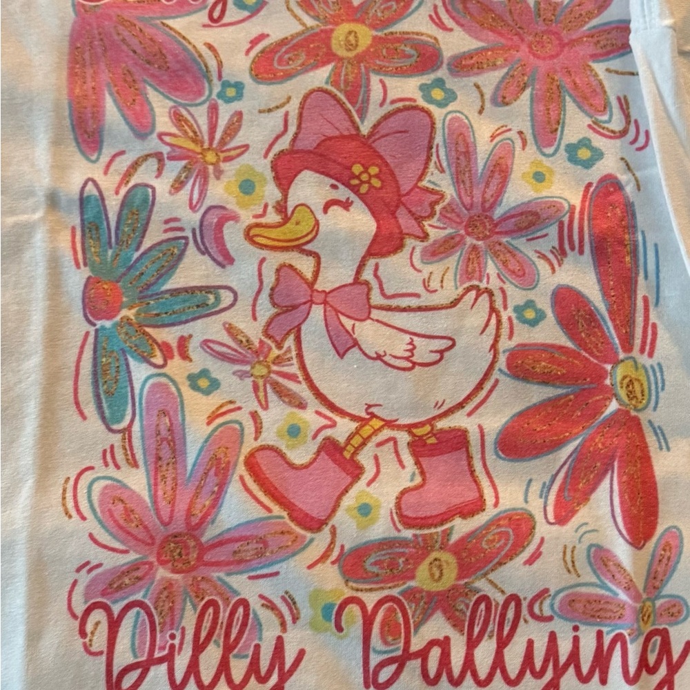 🐿️Adult Tee w/ Pink Floral Duck Design- New - Boutique- Multiple sizes - Picture 2 of 2